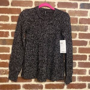 Athleta Sierra Crew Sweater black and white NEW XXS